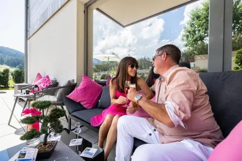 Enjoy The Alps - Aparthotel