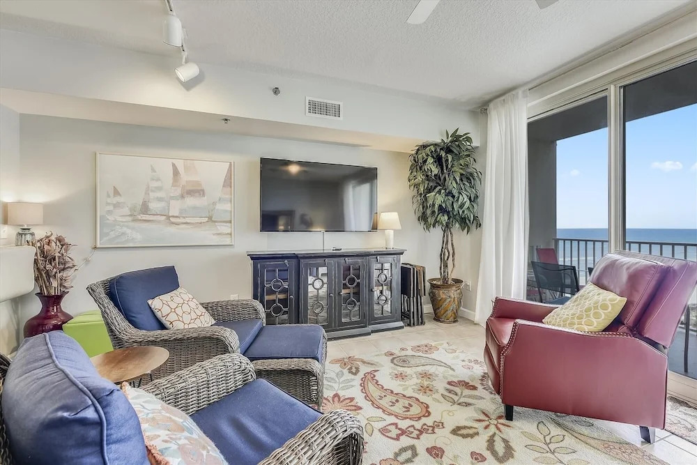 Shores of Panama 827 1 Bedroom 2 Bathrooms Condo