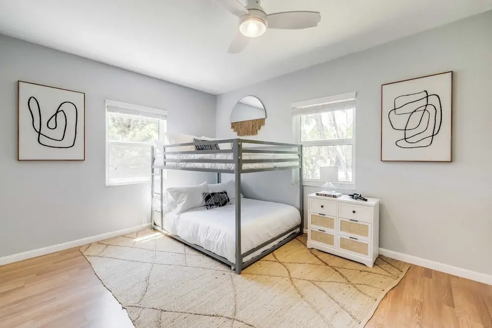 Tidal by Avantstay Gorgeous Home Close to Beaches w/ Pool