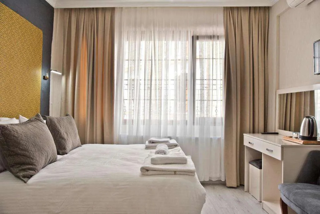 Yakut Hotel