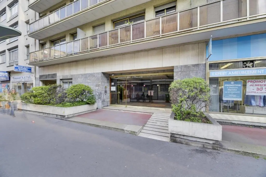114-Suite Deby