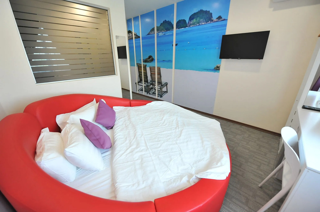 OYO 89848 Link Boutique Hotel
