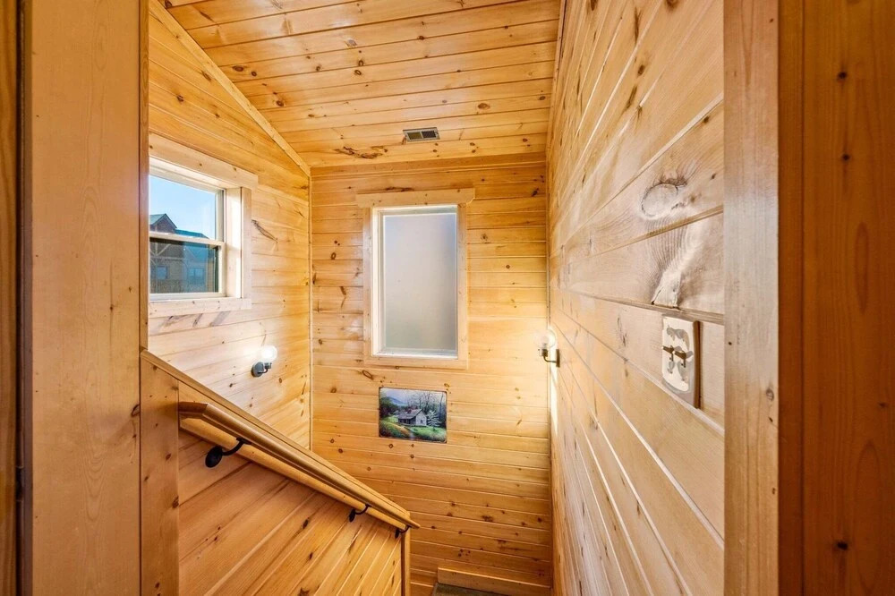Gatlinburg Views Lodge 5 Bedroom Cabin