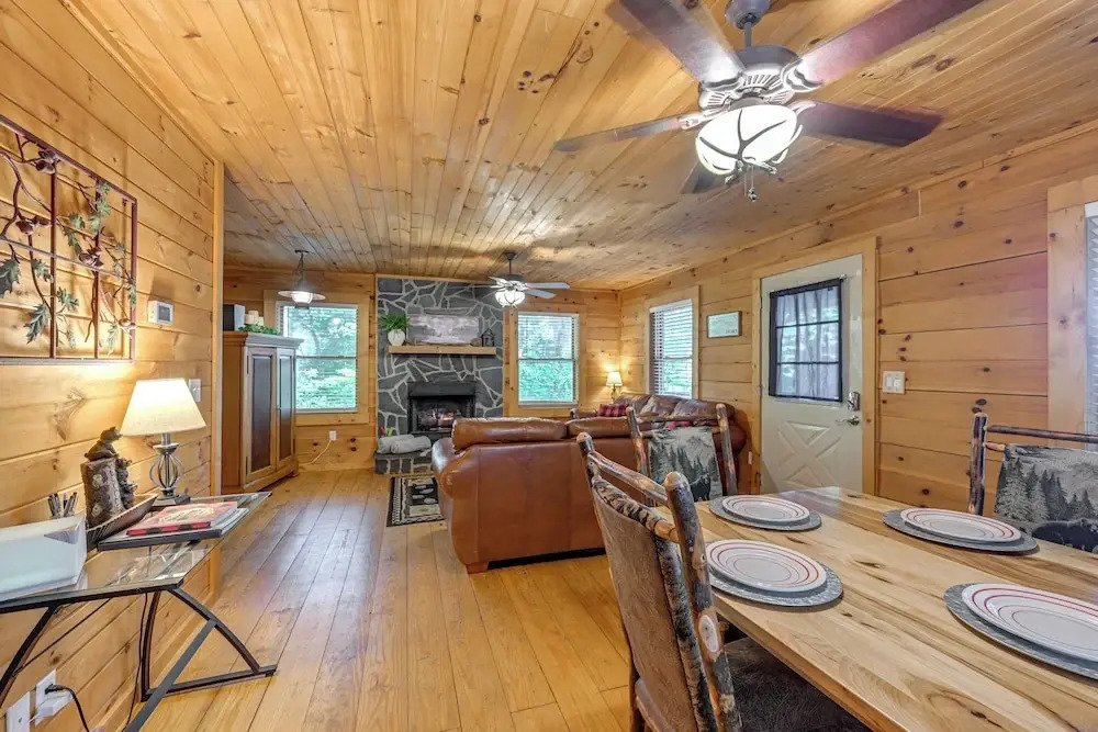 Pet-friendly Bryson City Cabin w/ Fire Pit + Deck!
