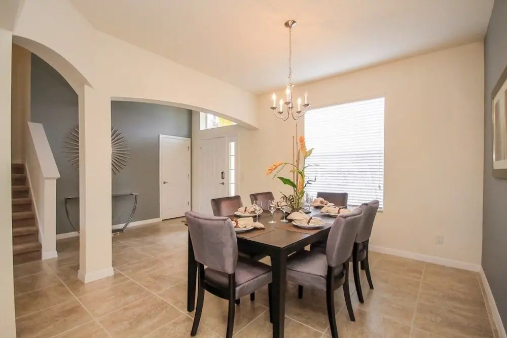 Wonderful 5 Bed Home Near Disney Parks 5 Bedroom Home