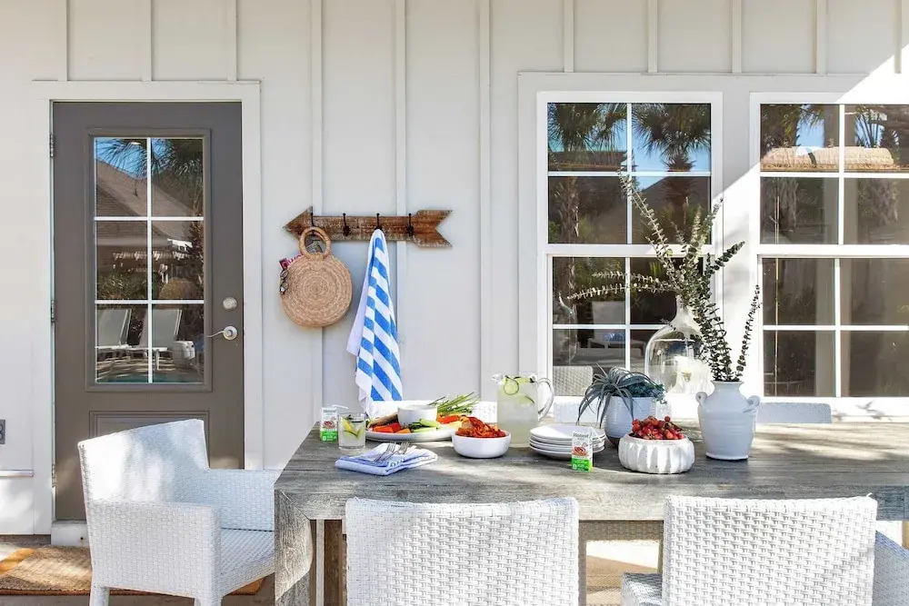 Sleeps 18! Private Pool, Hot Tub, Near Beach Miramar Dream House by Avantstay