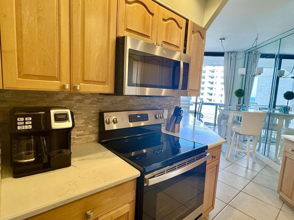 Surfside Resort #410
