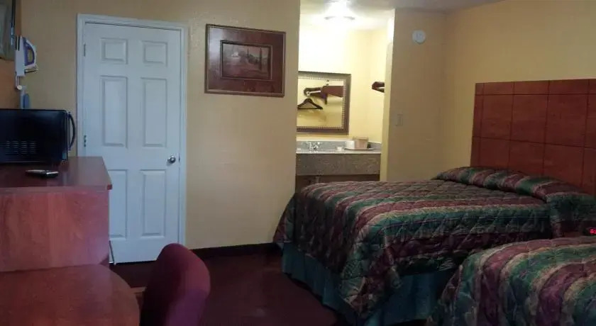 Jourdanton Inn