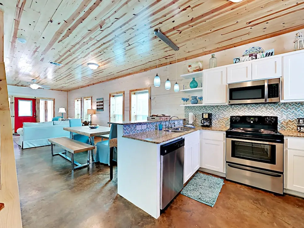 The Commons #801 - Three Bedroom Townhome