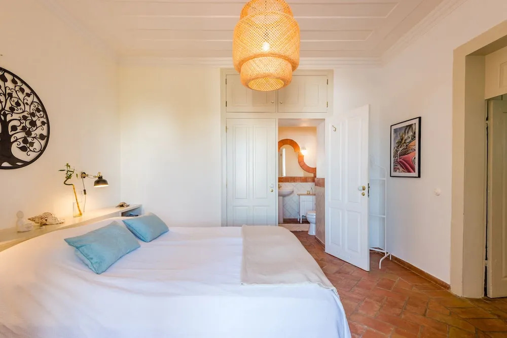 Casa Omlandia With Pool - Lagos Old Town
