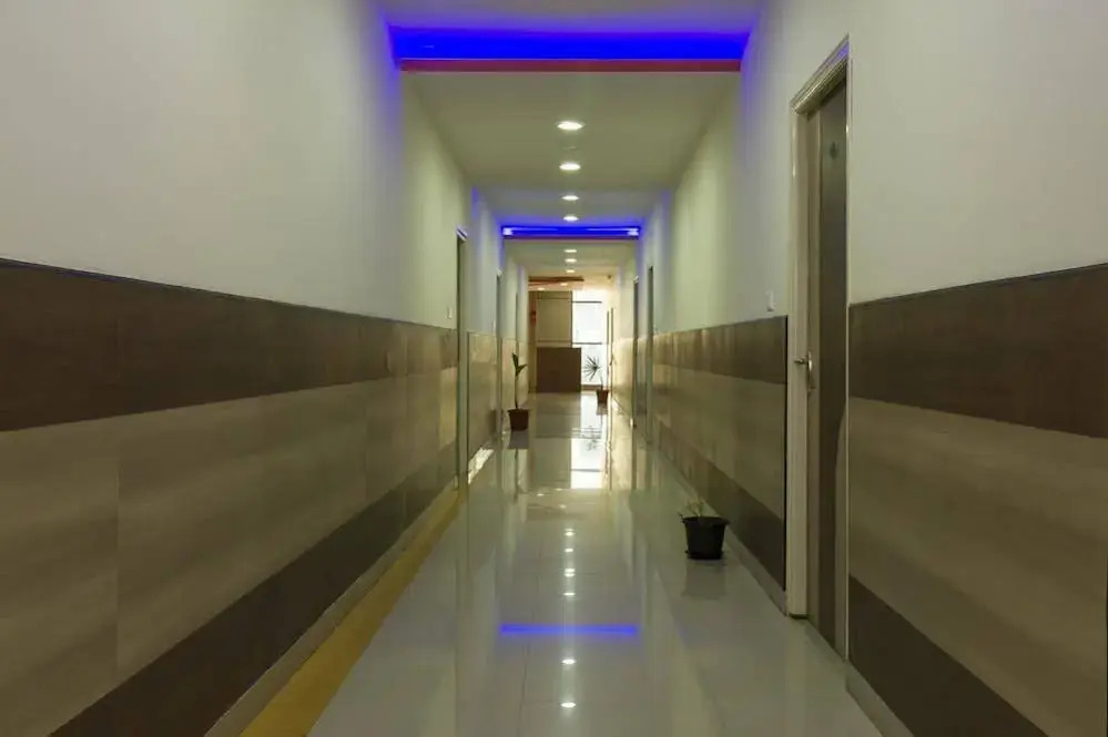 Oyo Rooms Electronic City HP Tech Park