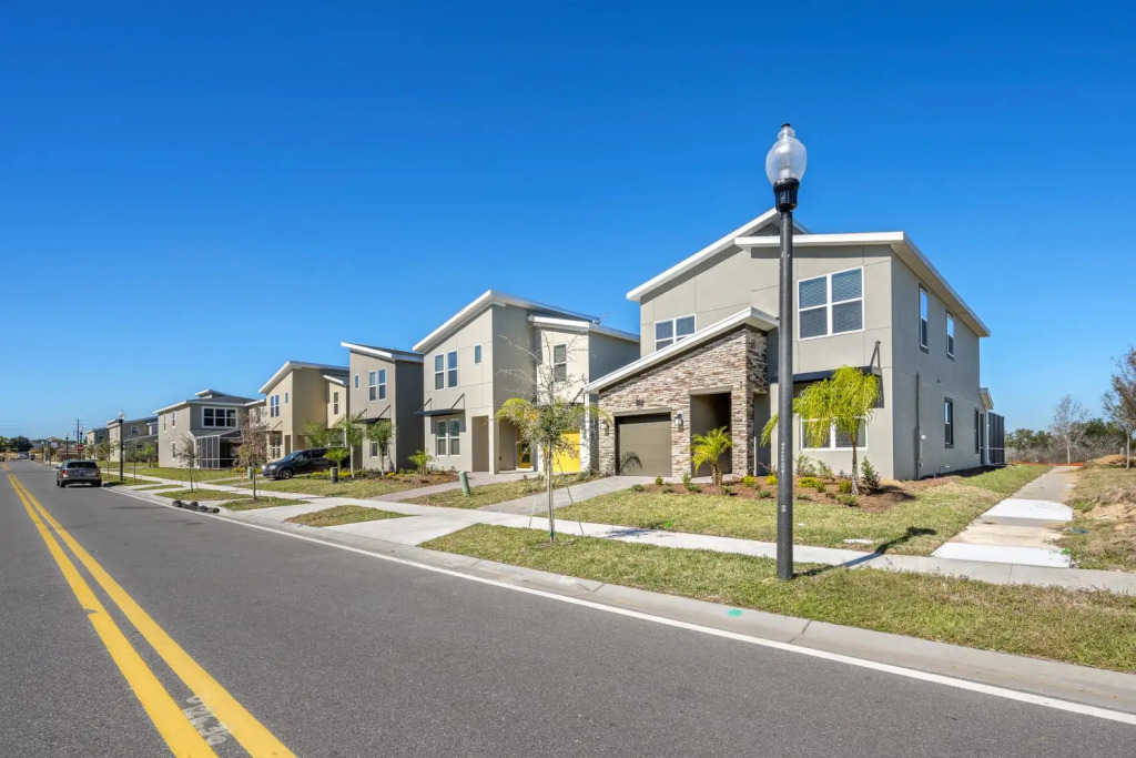 Luxury home with themed bedrooms near Disney