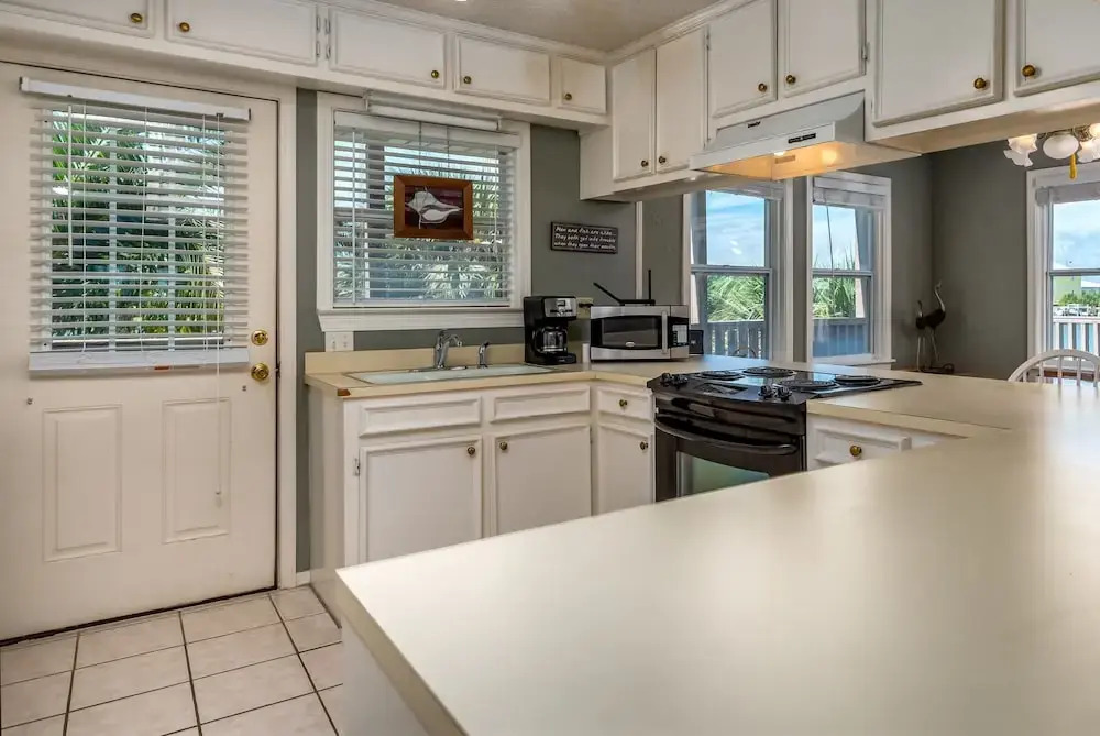 Bay Dream Believer - 853 Desoto Dr Both Sides 6 Bedroom Home by RedAwning