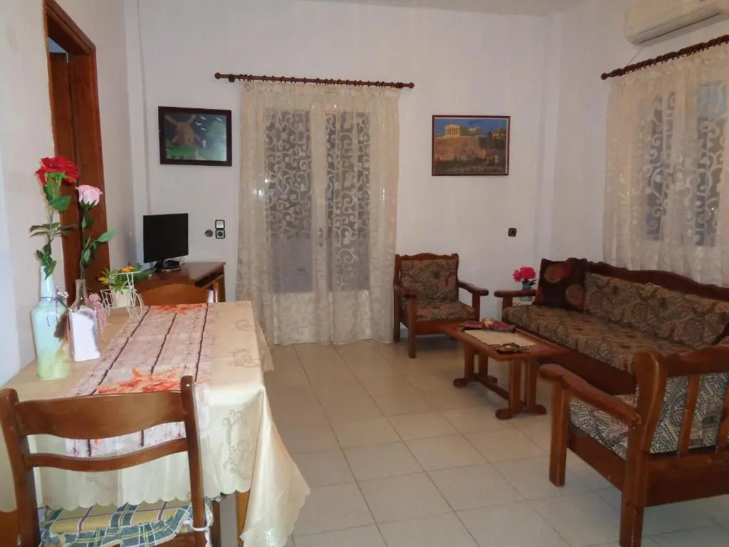 Onar Loutra, Kythnos