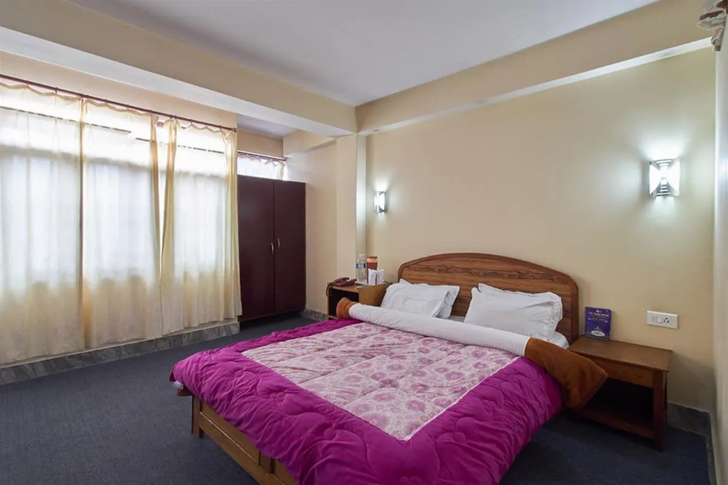 Collection O 4329 The Ridge Hotel