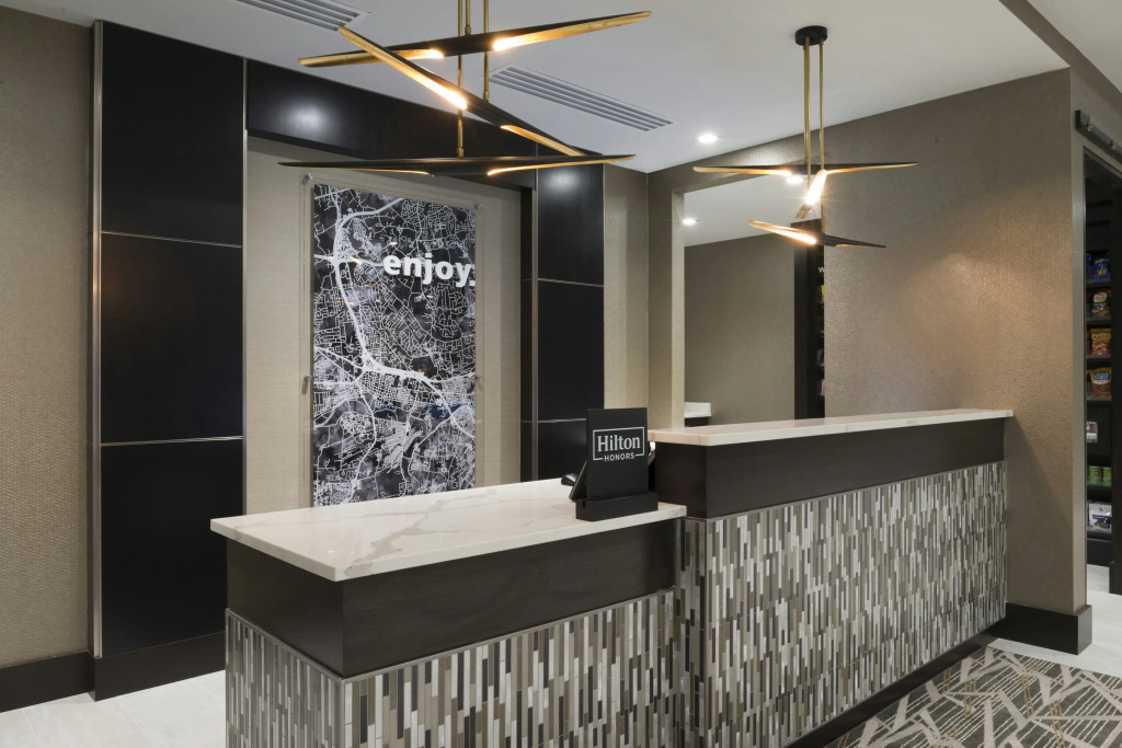 Hampton Inn & Suites Bridgewater, NJ