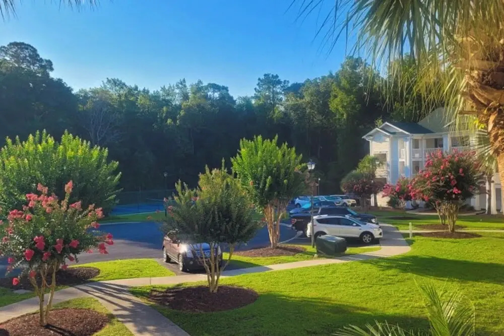 Longs Cozy Haven: Stylish, Accessible Retreat