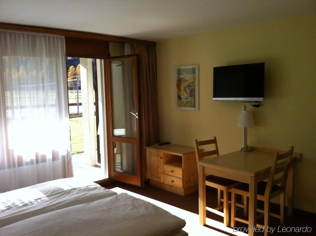 Monte Rosa Apartments Täsch