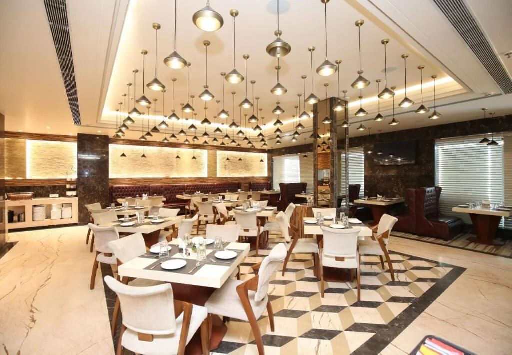 Arista Hotel by OYO Rooms