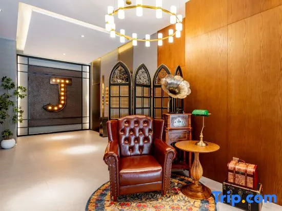 Homeinn Selected Hotel (Hohhot Jinqiao Development Zone Wuliying Subway Station)