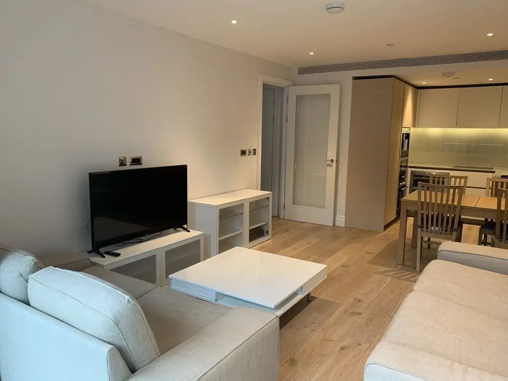 Stylish 2 Bed Flats Near US Embassy