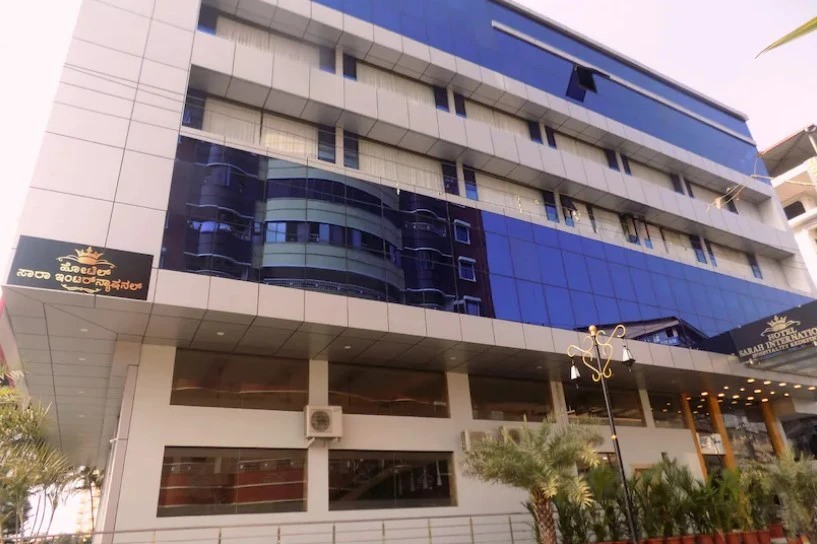 Hotel Sarah International