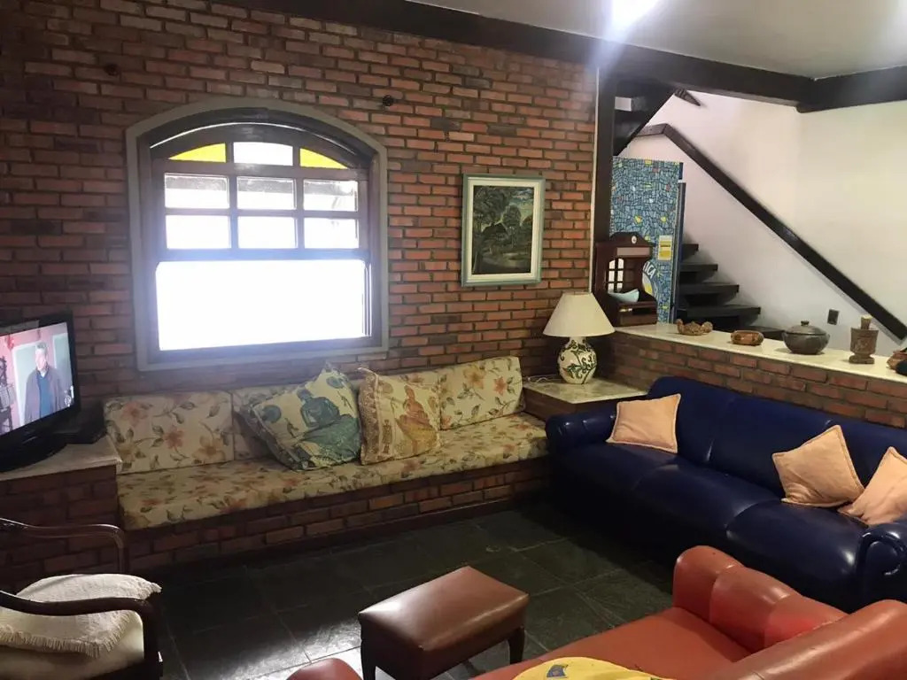 Casa Grande Duplex Temporada Saquarema Balneário de Vilatur 6 quartos, próximo a praia.