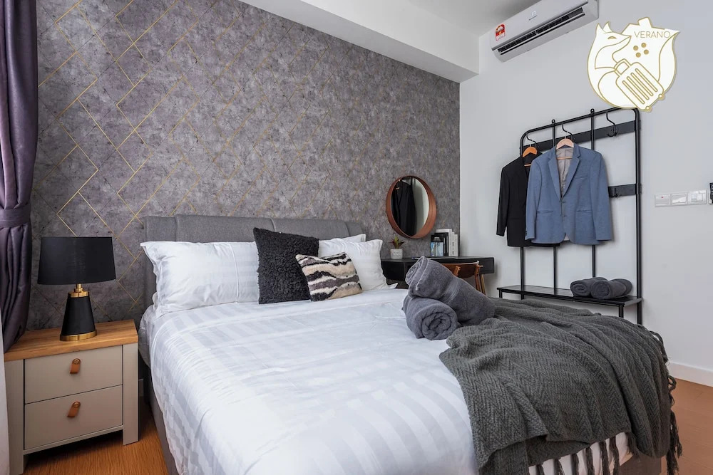 Minimalist 4P Comfort Stay at TheHubSS2