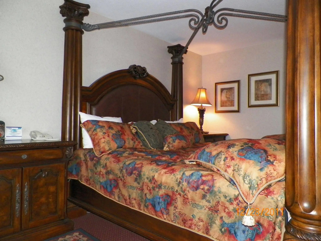 Peavine Inn & Suites