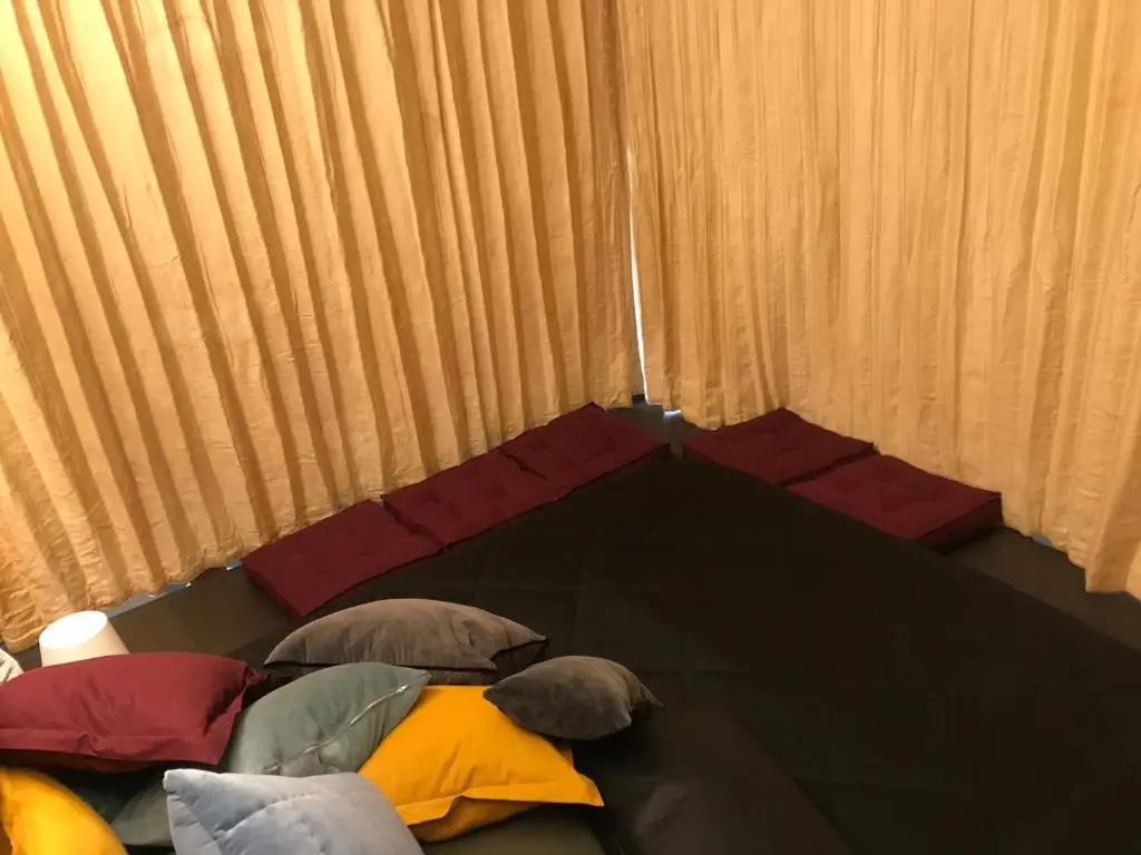 Studio 17