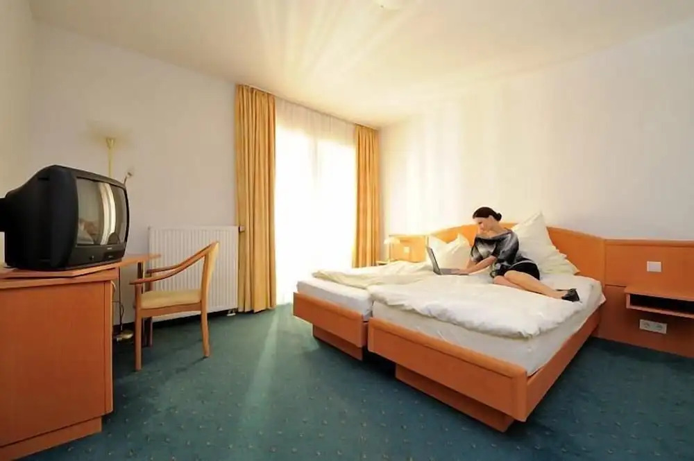 Wald-Café Hotel-Restaurant