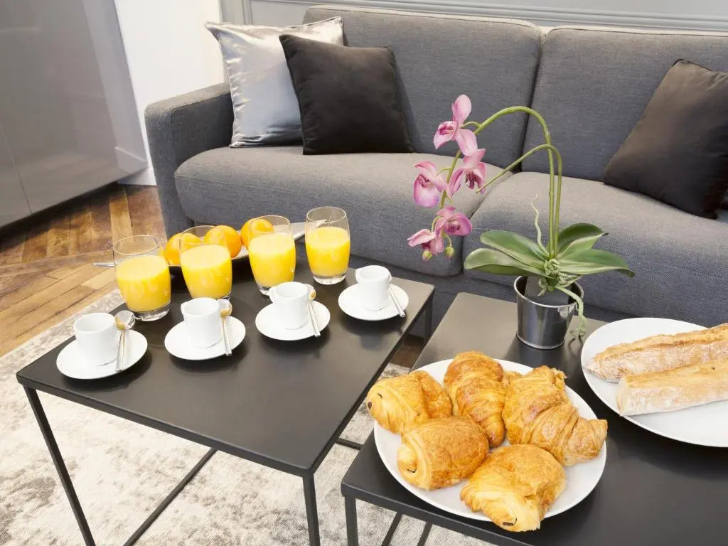 LivinParis - Luxury 2 Bedrooms Grands-Boulevards I