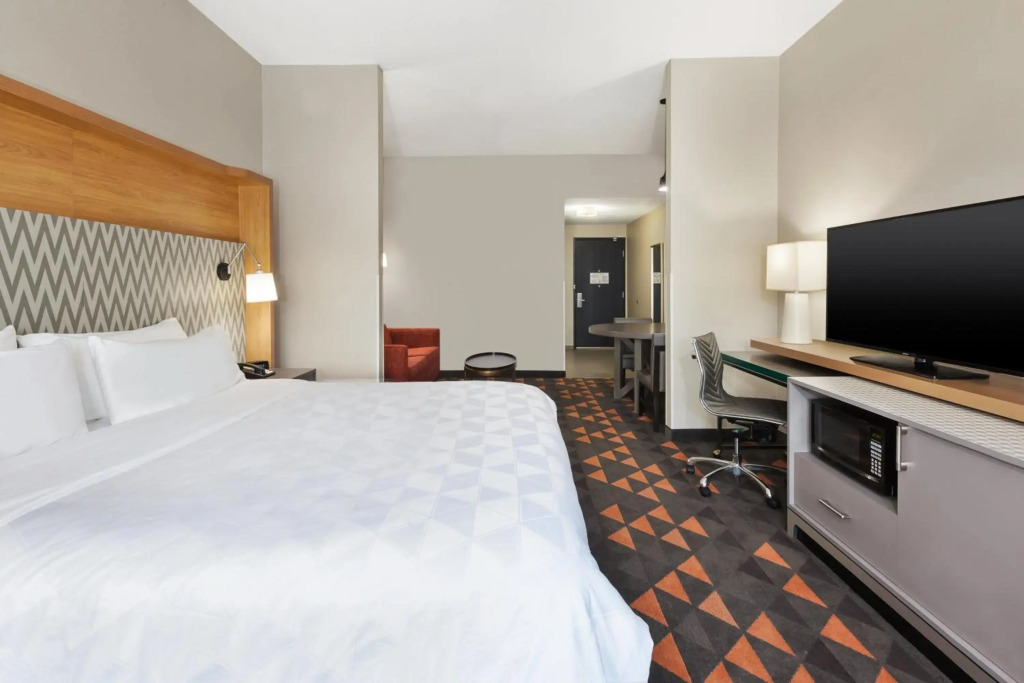 Holiday Inn Grand Rapids - South by IHG