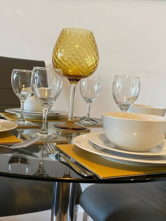 Queens House Suite