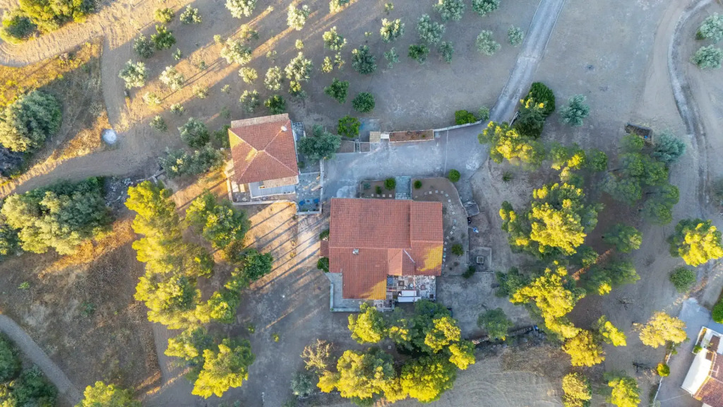 Maistros Studios