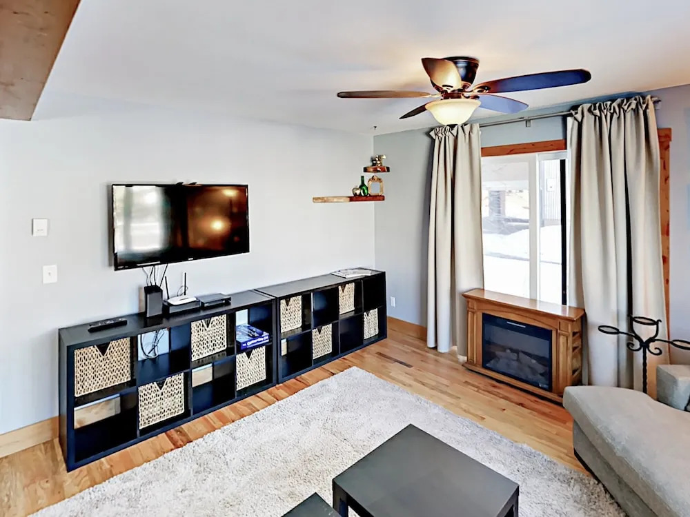 201 South 2nd Townhouse Unit A 2 Bedrooms 3 Bathrooms Townhouse