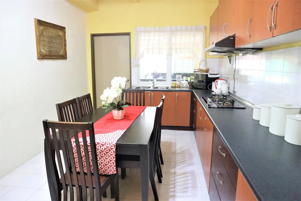 Hotel O D'hitech Home