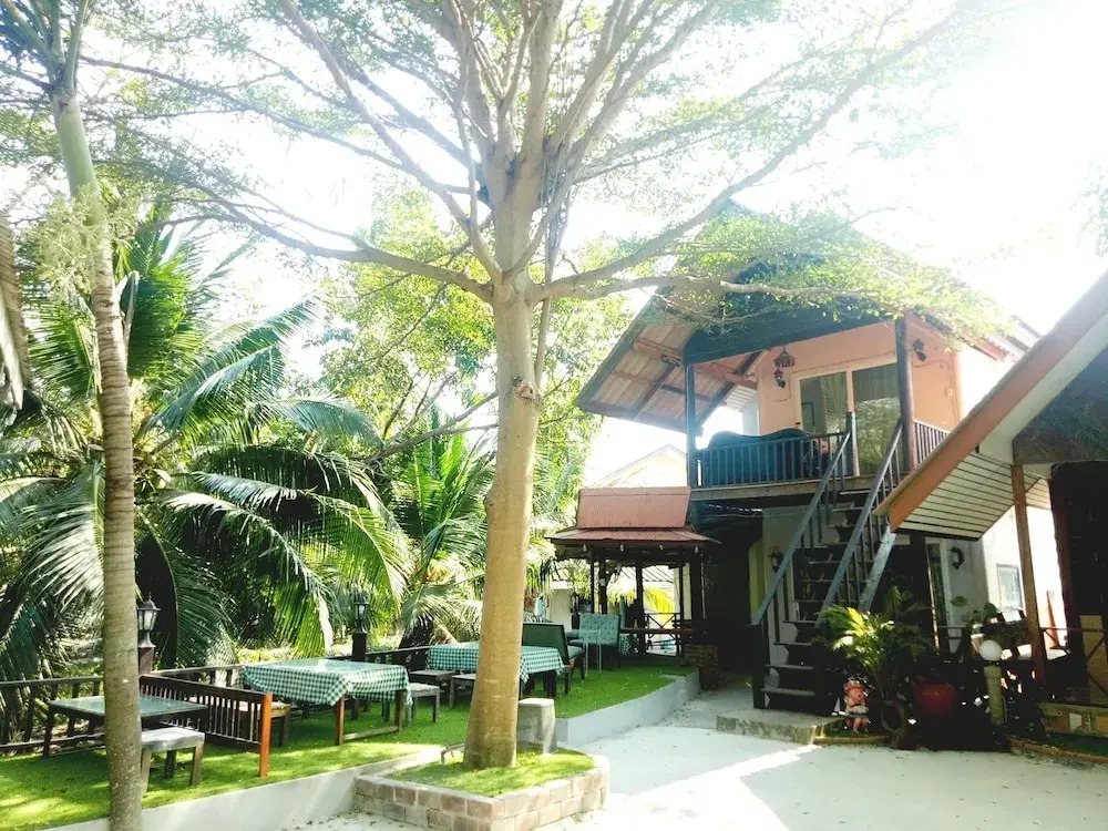 Tipviman Resort