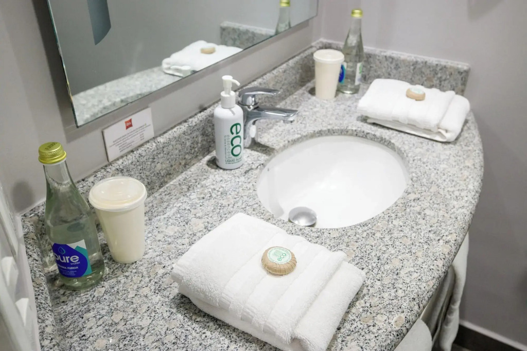 ibis Quito
