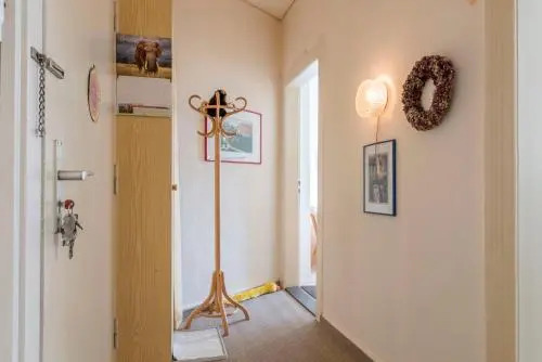 5837 Private Room