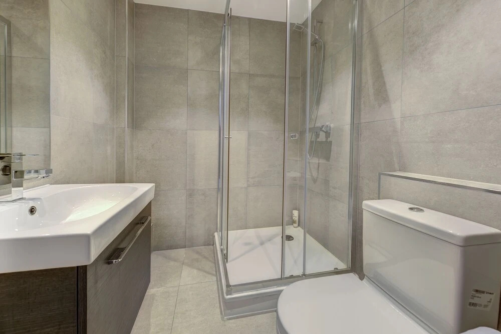 Luxury Frampton Apartment
