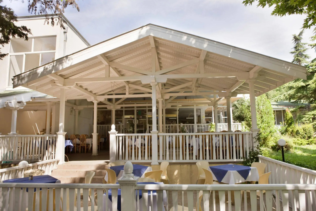 Hotel Oasis