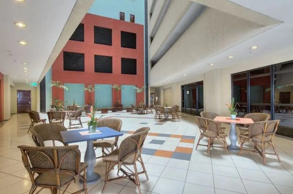Iate Plaza by Holiday Stays