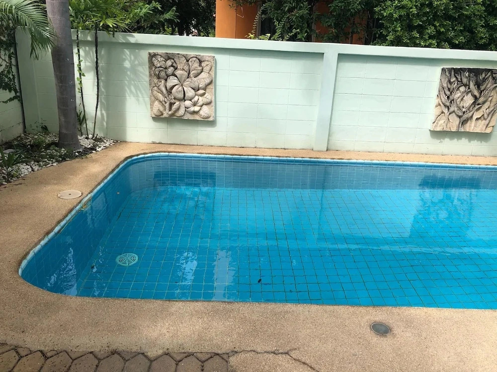 Pattaya Pool Villa TLH