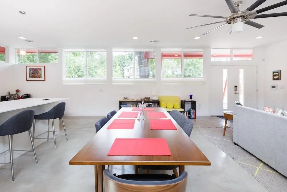 Bask in Light at an Artistic Townhouse Minutes From Downtown