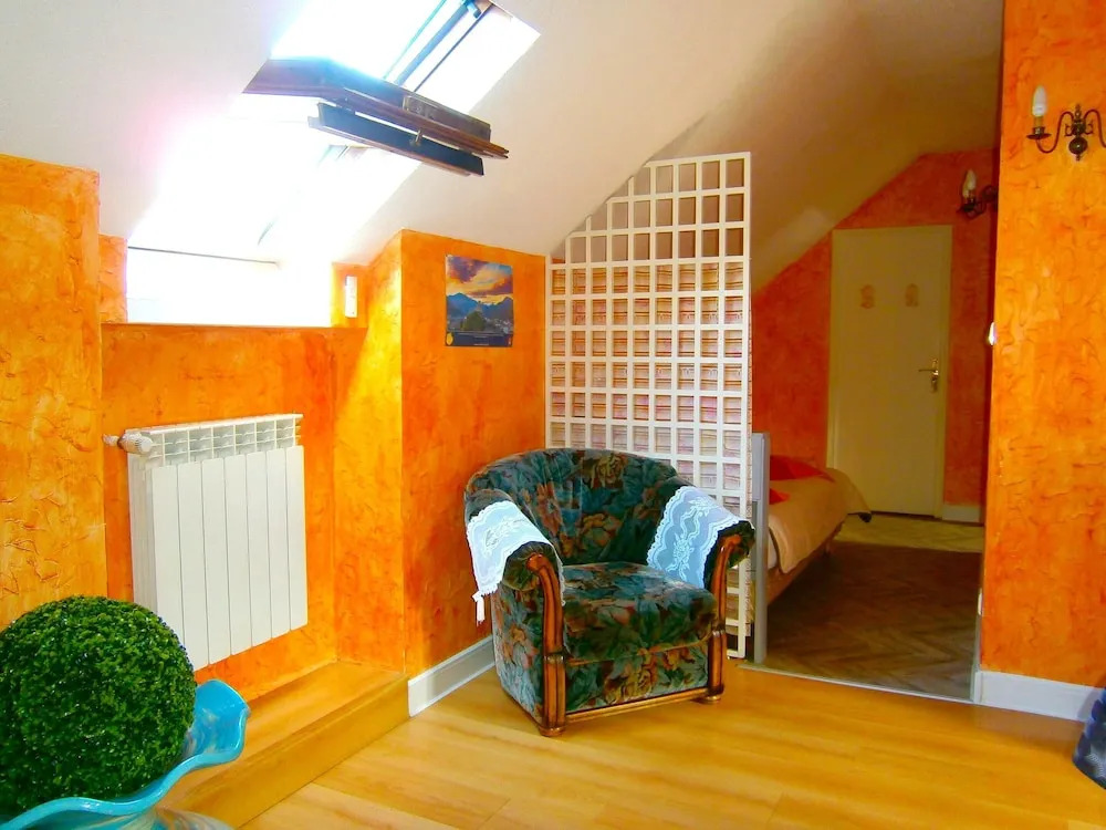 House With 2 Bedrooms in Lourdes, With Wonderful Mountain View, Enclos