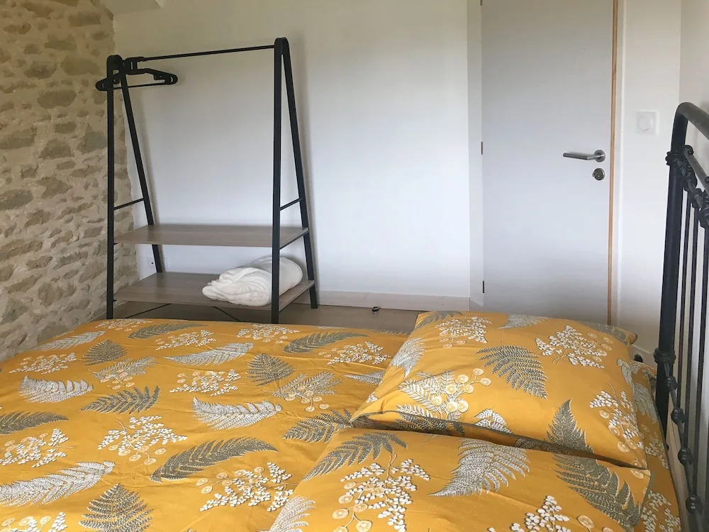 Cozy Holiday Home in Santec With Private Garden