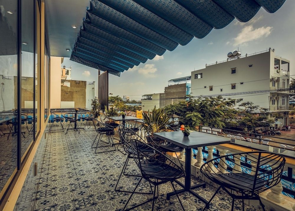 Hotel Van Xuan 79