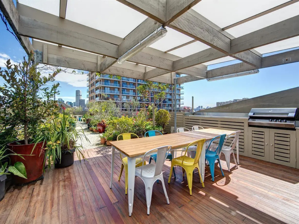 Regents Court Sydney