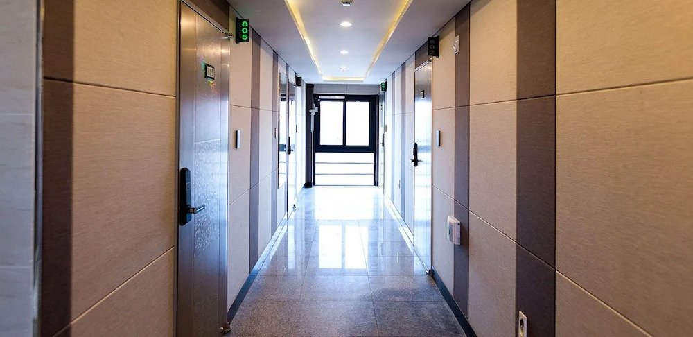 Cityhall Hotel Jeju